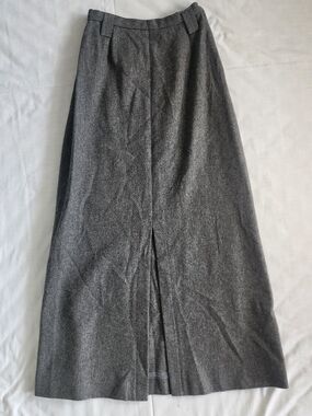 Prestige of Boston Long Grey Skirt  Womens Size 8 Vintage 60s-70s Gray